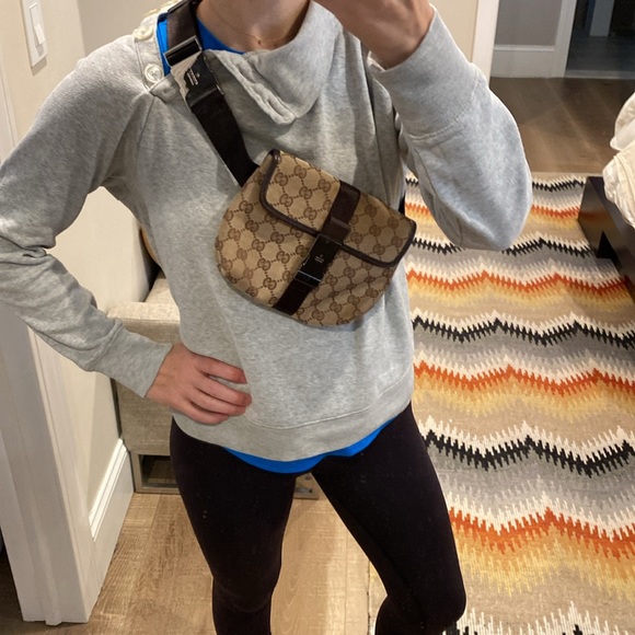 PRICE FIRM** Chic Auth GUCCI Belt Bag- brown - Picture 14 of 14